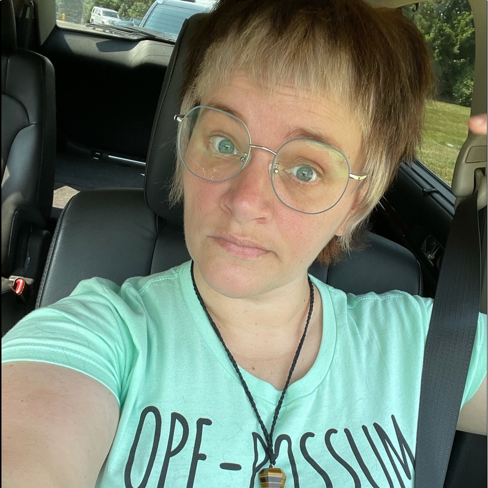 Meet your Posher, Jenny